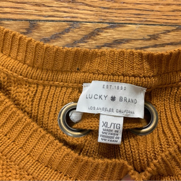 Lucky Brand Sweater - Picture 3 of 3